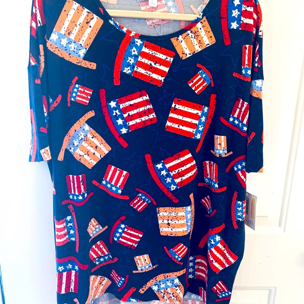 Ladies NWT LuLaRoe Irma Top (Patriotic) Size L